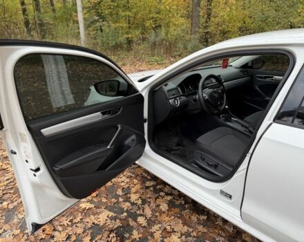 Белый Фольксваген Пассат, объемом двигателя 2 л и пробегом 167 тыс. км за 12900 $, фото 12 на Automoto.ua