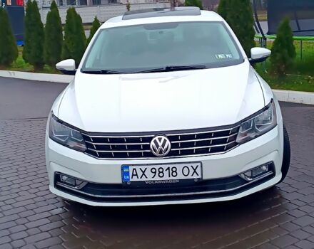 Белый Фольксваген Пассат, объемом двигателя 2 л и пробегом 167 тыс. км за 11770 $, фото 1 на Automoto.ua