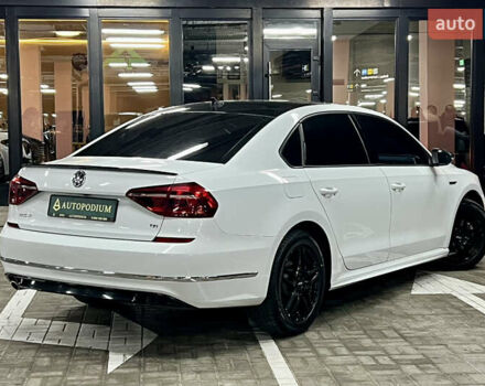 Білий Фольксваген Пассат, об'ємом двигуна 1.98 л та пробігом 143 тис. км за 12900 $, фото 11 на Automoto.ua