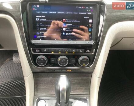 Білий Фольксваген Пассат, об'ємом двигуна 2 л та пробігом 152 тис. км за 16690 $, фото 36 на Automoto.ua