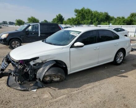 Белый Фольксваген Пассат, объемом двигателя 2 л и пробегом 175 тыс. км за 7200 $, фото 4 на Automoto.ua