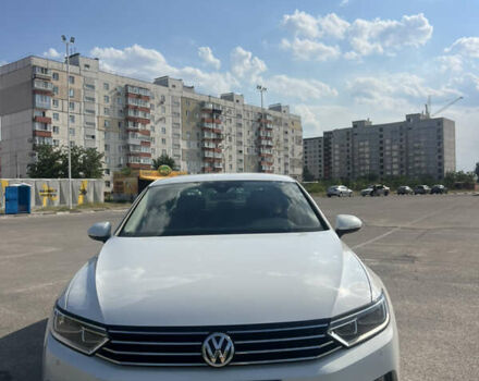 Белый Фольксваген Пассат, объемом двигателя 1.97 л и пробегом 197 тыс. км за 20999 $, фото 1 на Automoto.ua