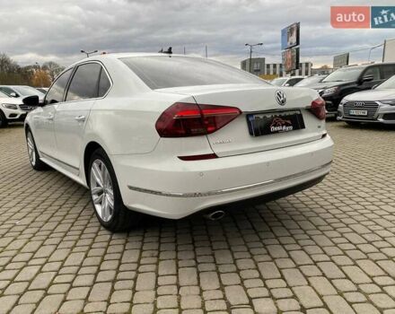 Білий Фольксваген Пассат, об'ємом двигуна 2 л та пробігом 73 тис. км за 17900 $, фото 4 на Automoto.ua