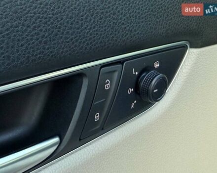 Білий Фольксваген Пассат, об'ємом двигуна 2 л та пробігом 145 тис. км за 18500 $, фото 38 на Automoto.ua