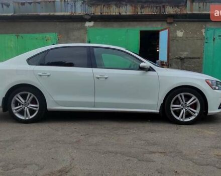 Белый Фольксваген Пассат, объемом двигателя 2 л и пробегом 157 тыс. км за 12200 $, фото 3 на Automoto.ua