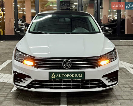 Білий Фольксваген Пассат, об'ємом двигуна 1.98 л та пробігом 143 тис. км за 13800 $, фото 5 на Automoto.ua