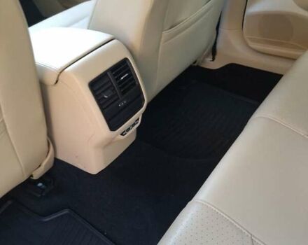 Білий Фольксваген Пассат, об'ємом двигуна 2 л та пробігом 91 тис. км за 16900 $, фото 11 на Automoto.ua