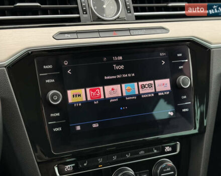 Белый Фольксваген Пассат, объемом двигателя 2 л и пробегом 198 тыс. км за 18950 $, фото 91 на Automoto.ua