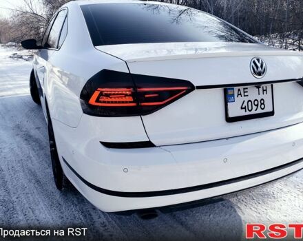 Белый Фольксваген Пассат, объемом двигателя 2 л и пробегом 86 тыс. км за 17000 $, фото 13 на Automoto.ua