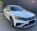 Белый Фольксваген Пассат, объемом двигателя 2 л и пробегом 70 тыс. км за 14000 $, фото 1 на Automoto.ua