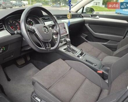 Белый Фольксваген Пассат, объемом двигателя 1.8 л и пробегом 82 тыс. км за 21700 $, фото 9 на Automoto.ua