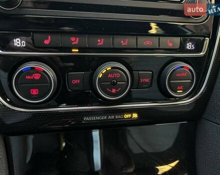 Білий Фольксваген Пассат, об'ємом двигуна 3.6 л та пробігом 72 тис. км за 17490 $, фото 27 на Automoto.ua