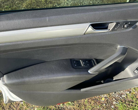 Белый Фольксваген Пассат, объемом двигателя 2 л и пробегом 132 тыс. км за 13200 $, фото 11 на Automoto.ua