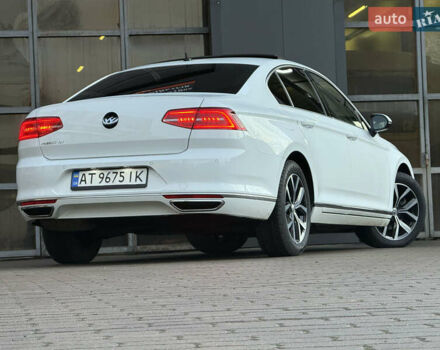 Белый Фольксваген Пассат, объемом двигателя 1.97 л и пробегом 98 тыс. км за 21500 $, фото 7 на Automoto.ua