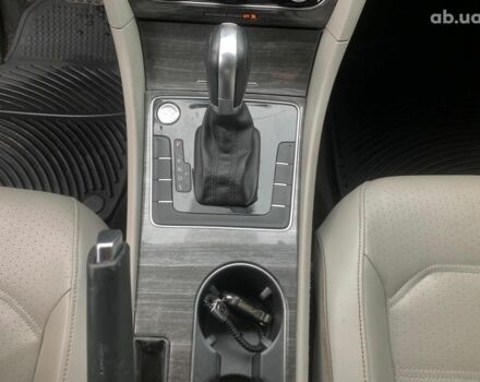 Білий Фольксваген Пассат, об'ємом двигуна 2 л та пробігом 152 тис. км за 16490 $, фото 37 на Automoto.ua