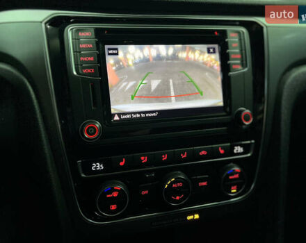 Білий Фольксваген Пассат, об'ємом двигуна 1.98 л та пробігом 143 тис. км за 13800 $, фото 32 на Automoto.ua