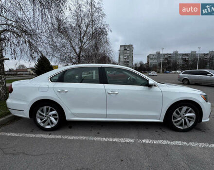 Білий Фольксваген Пассат, об'ємом двигуна 1.98 л та пробігом 134 тис. км за 14500 $, фото 1 на Automoto.ua