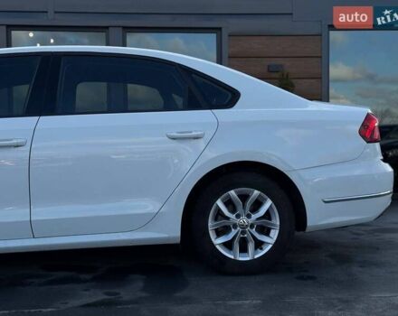 Белый Фольксваген Пассат, объемом двигателя 2 л и пробегом 90 тыс. км за 12800 $, фото 9 на Automoto.ua