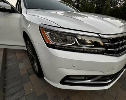 Белый Фольксваген Пассат, объемом двигателя 2 л и пробегом 54 тыс. км за 24350 $, фото 15 на Automoto.ua