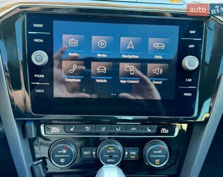 Білий Фольксваген Пассат, об'ємом двигуна 1.97 л та пробігом 99 тис. км за 22800 $, фото 11 на Automoto.ua