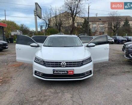Білий Фольксваген Пассат, об'ємом двигуна 2 л та пробігом 152 тис. км за 16690 $, фото 16 на Automoto.ua