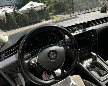 Білий Фольксваген Пассат, об'ємом двигуна 2 л та пробігом 203 тис. км за 21500 $, фото 9 на Automoto.ua