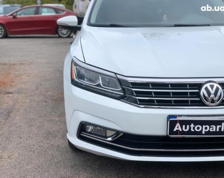 Білий Фольксваген Пассат, об'ємом двигуна 2 л та пробігом 152 тис. км за 16490 $, фото 10 на Automoto.ua