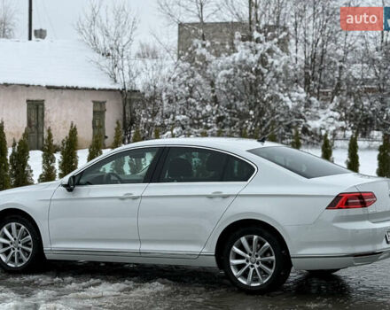 Белый Фольксваген Пассат, объемом двигателя 2 л и пробегом 198 тыс. км за 18950 $, фото 43 на Automoto.ua