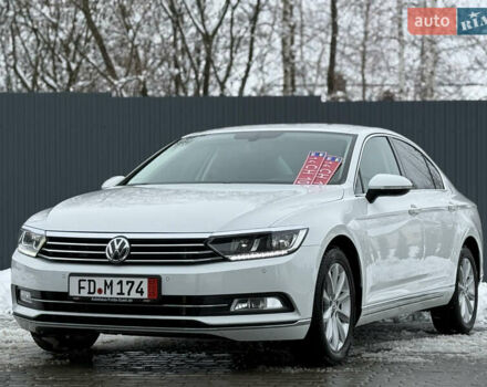 Белый Фольксваген Пассат, объемом двигателя 2 л и пробегом 198 тыс. км за 18950 $, фото 21 на Automoto.ua