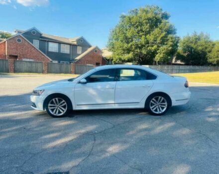 Білий Фольксваген Пассат, об'ємом двигуна 2 л та пробігом 44 тис. км за 10400 $, фото 3 на Automoto.ua