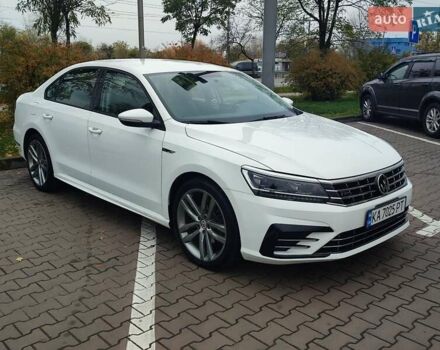 Білий Фольксваген Пассат, об'ємом двигуна 2 л та пробігом 195 тис. км за 14200 $, фото 7 на Automoto.ua