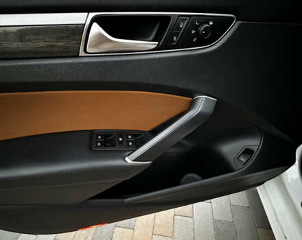 Белый Фольксваген Пассат, объемом двигателя 2 л и пробегом 54 тыс. км за 24350 $, фото 22 на Automoto.ua