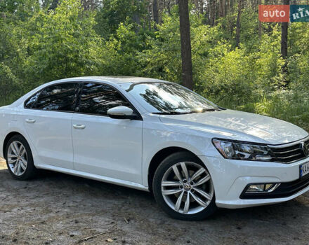 Білий Фольксваген Пассат, об'ємом двигуна 2 л та пробігом 120 тис. км за 16000 $, фото 1 на Automoto.ua