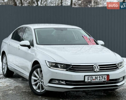 Белый Фольксваген Пассат, объемом двигателя 2 л и пробегом 198 тыс. км за 18950 $, фото 25 на Automoto.ua