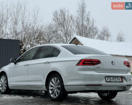 Белый Фольксваген Пассат, объемом двигателя 2 л и пробегом 198 тыс. км за 18950 $, фото 40 на Automoto.ua