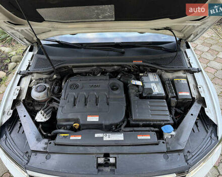 Белый Фольксваген Пассат, объемом двигателя 1.97 л и пробегом 98 тыс. км за 21500 $, фото 56 на Automoto.ua