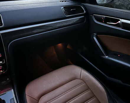 Белый Фольксваген Пассат, объемом двигателя 2 л и пробегом 54 тыс. км за 24350 $, фото 35 на Automoto.ua