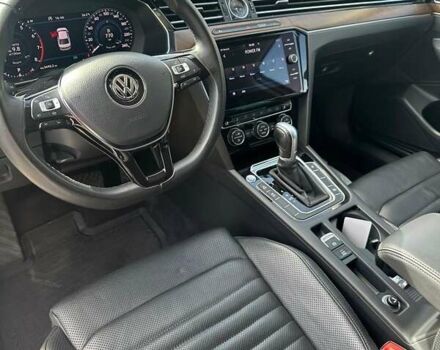 Белый Фольксваген Пассат, объемом двигателя 1.8 л и пробегом 99 тыс. км за 20500 $, фото 6 на Automoto.ua