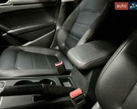 Білий Фольксваген Пассат, об'ємом двигуна 1.98 л та пробігом 143 тис. км за 13800 $, фото 36 на Automoto.ua