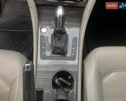 Білий Фольксваген Пассат, об'ємом двигуна 2 л та пробігом 152 тис. км за 16690 $, фото 37 на Automoto.ua