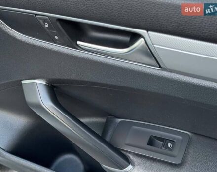 Белый Фольксваген Пассат, объемом двигателя 2 л и пробегом 90 тыс. км за 12800 $, фото 70 на Automoto.ua