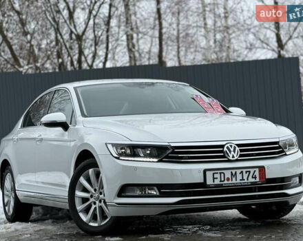 Белый Фольксваген Пассат, объемом двигателя 2 л и пробегом 198 тыс. км за 18950 $, фото 27 на Automoto.ua