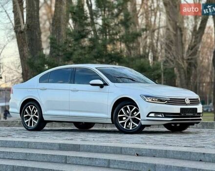 Білий Фольксваген Пассат, об'ємом двигуна 1.8 л та пробігом 170 тис. км за 17500 $, фото 31 на Automoto.ua