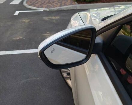 Білий Фольксваген Пассат, об'ємом двигуна 2 л та пробігом 91 тис. км за 16900 $, фото 5 на Automoto.ua