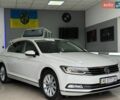 Белый Фольксваген Пассат, объемом двигателя 1.8 л и пробегом 180 тыс. км за 15500 $, фото 1 на Automoto.ua