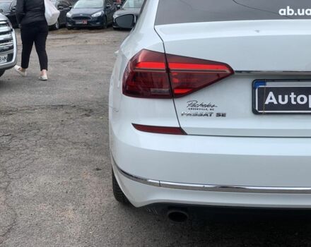 Білий Фольксваген Пассат, об'ємом двигуна 2 л та пробігом 152 тис. км за 16490 $, фото 12 на Automoto.ua