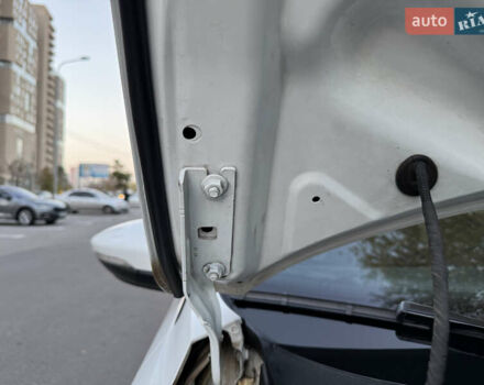 Фольксваген Пассат 2018 в Харькове на Automoto.ua Белый Фольксваген Пассат, объемом двигателя 2 л и пробегом 90 тыс. км за 17500 $, фото 13 на Automoto.ua