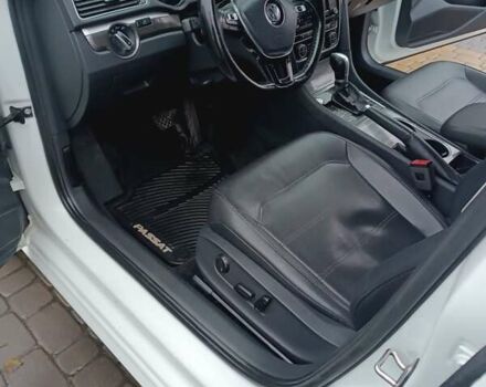 Белый Фольксваген Пассат, объемом двигателя 2 л и пробегом 167 тыс. км за 11700 $, фото 12 на Automoto.ua