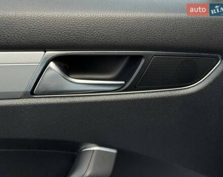 Белый Фольксваген Пассат, объемом двигателя 2 л и пробегом 90 тыс. км за 12800 $, фото 49 на Automoto.ua