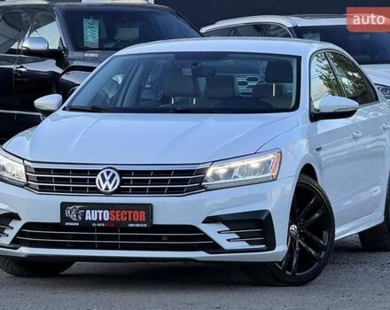 Білий Фольксваген Пассат, об'ємом двигуна 2 л та пробігом 145 тис. км за 18500 $, фото 1 на Automoto.ua